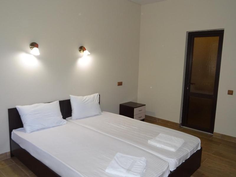 Гостевой Дом Пегас Hotel Pizunda Luaran gambar